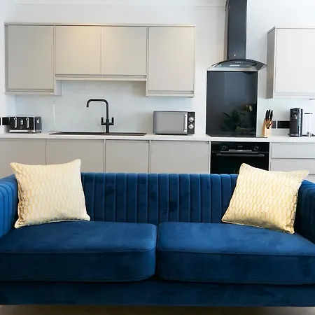 The Salisbury Apartment Scarborough